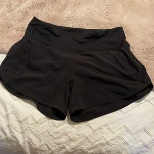 Lululemon Black Speed Ups 4”